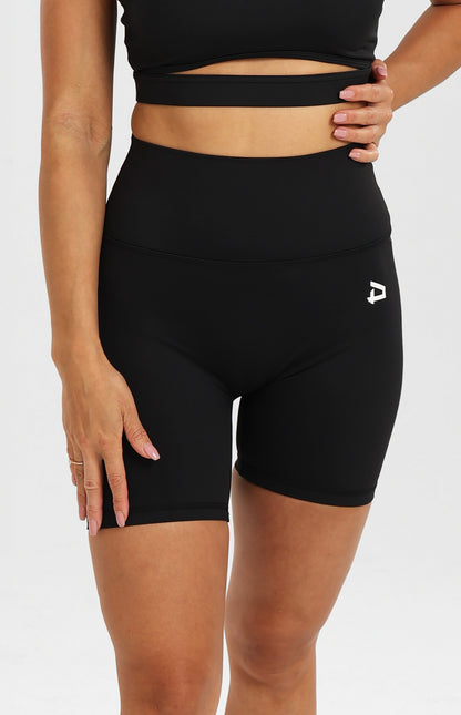 Nemesis Shorts - Black