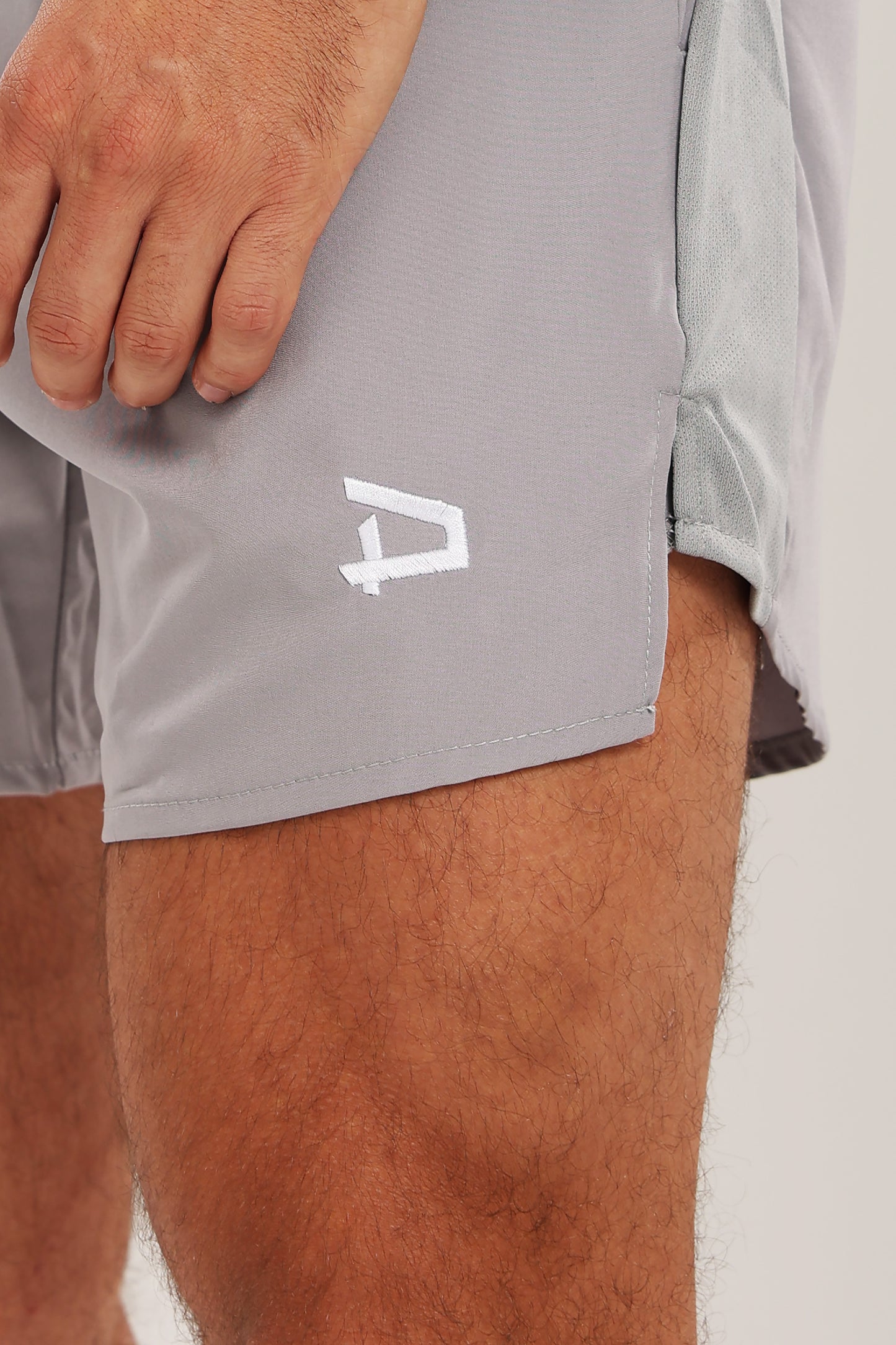 Arion Shorts - Light Grey