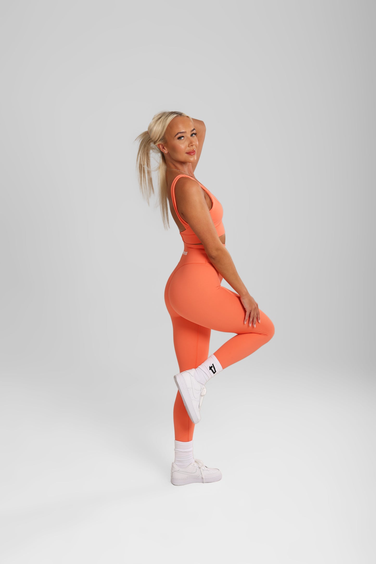 Nemesis Leggings - Peach